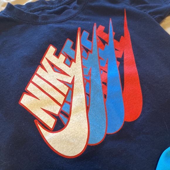 Nike Athletic Shorts & Tee - Picture 3 of 6